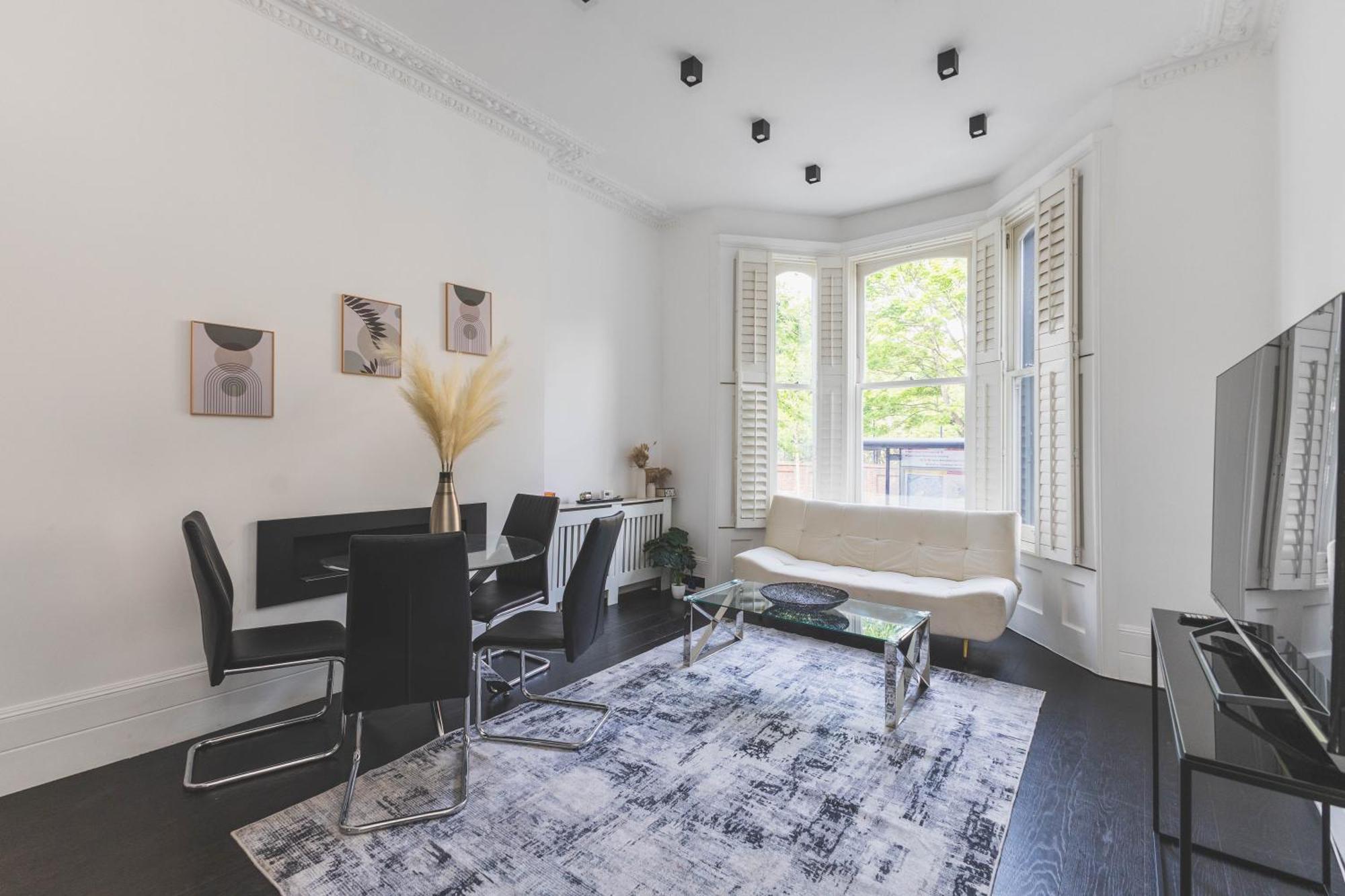 Lovely 2br Flat In Kensington, 2 Minutes Tube Apartamento